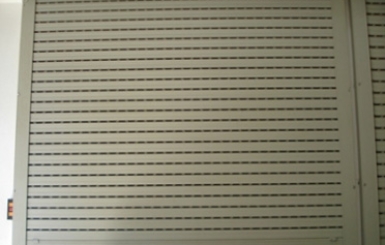 Giải quyết cửa cuốn khi gặp tình huống mất điện