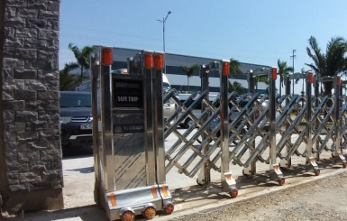 Báo giá cổng xếp inox uy tín, giá rẻ - Cập nhật mới nhất