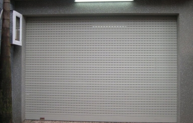 Khám phá ngay công ty chuyên làm mới cửa cuốn uy tín