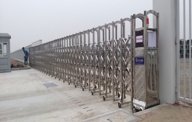 Cổng xếp giá rẻ đảm bảo chất lượng tại Cửa Hùng Phát 