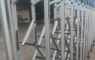 Đơn vị uy tín lắp đặt cổng xếp tự động Bình Dương
