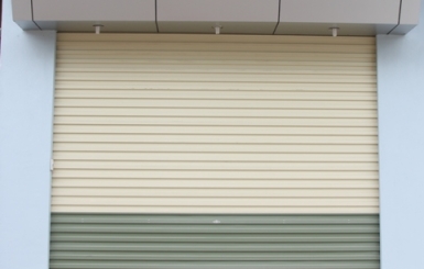 Giải pháp hiệu quả cho cửa cuốn bị giật khi sử dụng