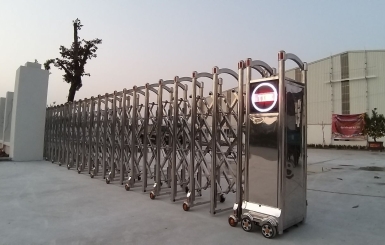 Lắp đặt cổng xếp tại Bến Cát: Dịch vụ chuyên nghiệp, giá cả hợp lý