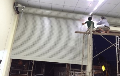 Trung tâm chuyên sửa cửa cuốn Dĩ An chuyên nghiệp