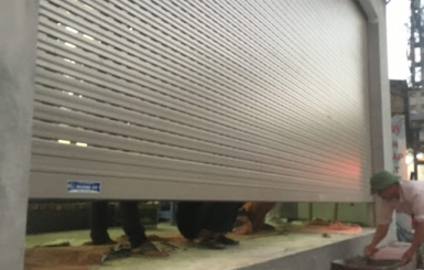 Dịch vụ sửa cửa cuốn giá rẻ nhất thị trường 