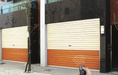 Tìm đâu địa chỉ sửa hộp điều khiển cửa cuốn nhanh chóng, giá rẻ tại Bình Dương