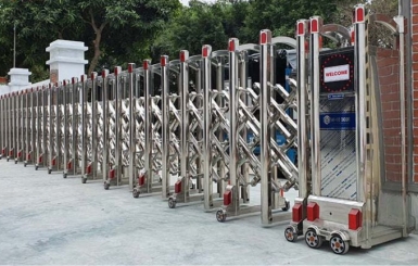 Thi công cổng xếp chất lượng, hiện đại và an toàn cho ngôi nhà của bạn