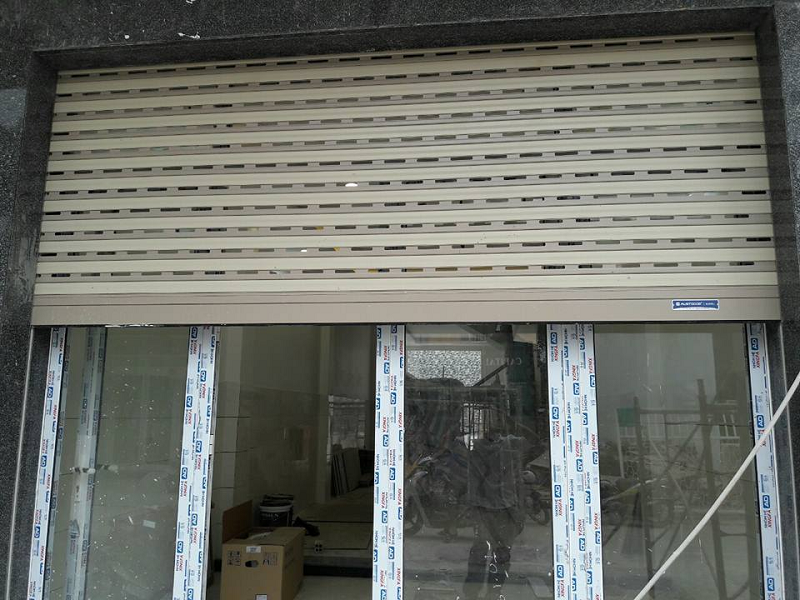 Thi công cửa cuốn úc tại Bình Dương