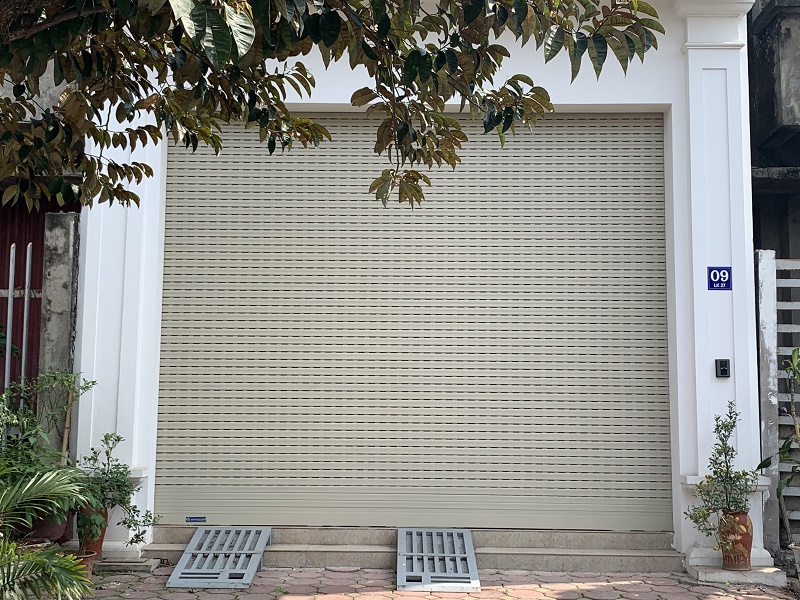 Thi công cửa cuốn khe thoáng
