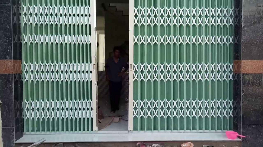 cửa kéo ở Bàu Bàng